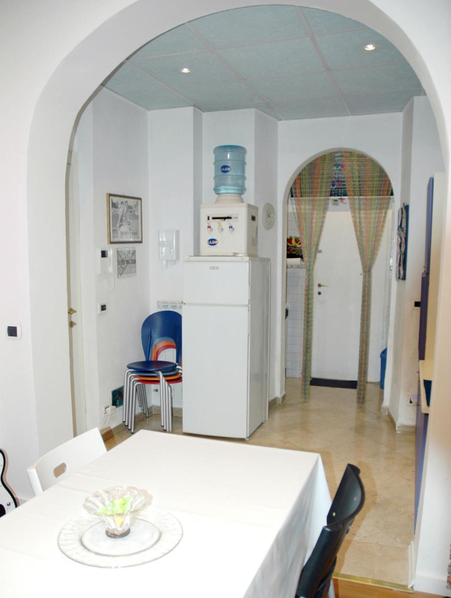 Holiday Jeans Apartment Рим Экстерьер фото